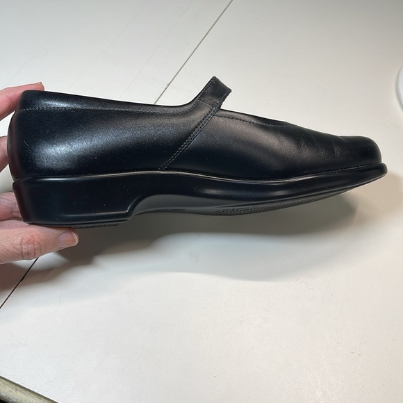 SAS Mary Jane Black 6.5 Narrow - Picture 9 of 17